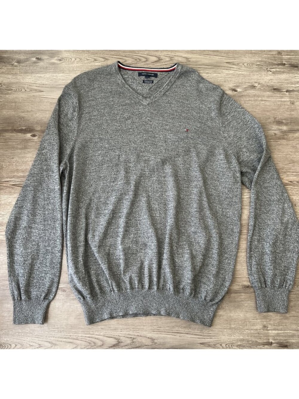 Tommy Hilfiger V Neck Premium Cotton Sweater Mens 2XL Gray Classic Preppy